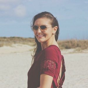 Kendall + Kylie Crop Top